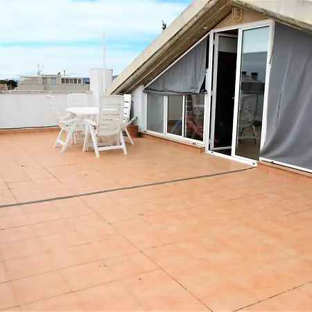 Villaservice - Rovior Atico شقة
